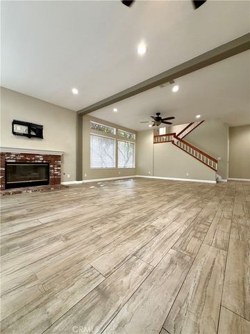 256 Ocho Rios, Oak Park, CA 91377