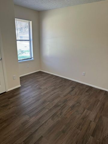 16305 Forest WAY, Austin, TX 78734