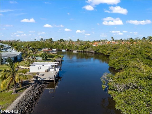 2295 Harbor RD, Naples, FL 34104