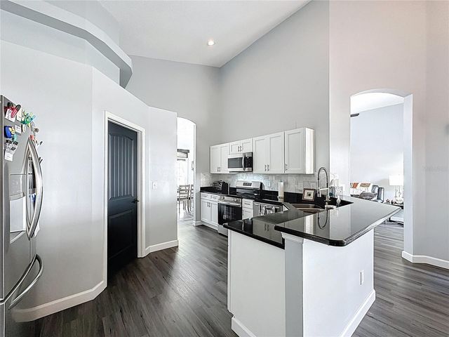 1932 SOUTHERN DUNES BOULEVARD, Haines City, FL 33844