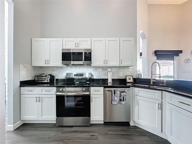 1932 SOUTHERN DUNES BOULEVARD, Haines City, FL 33844