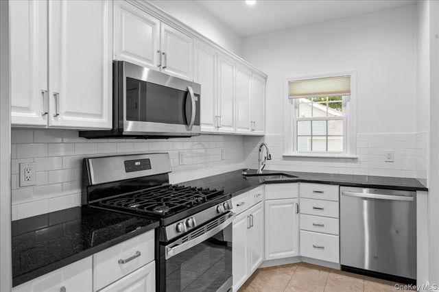 76 Smith Avenue, Nyack, NY 10960