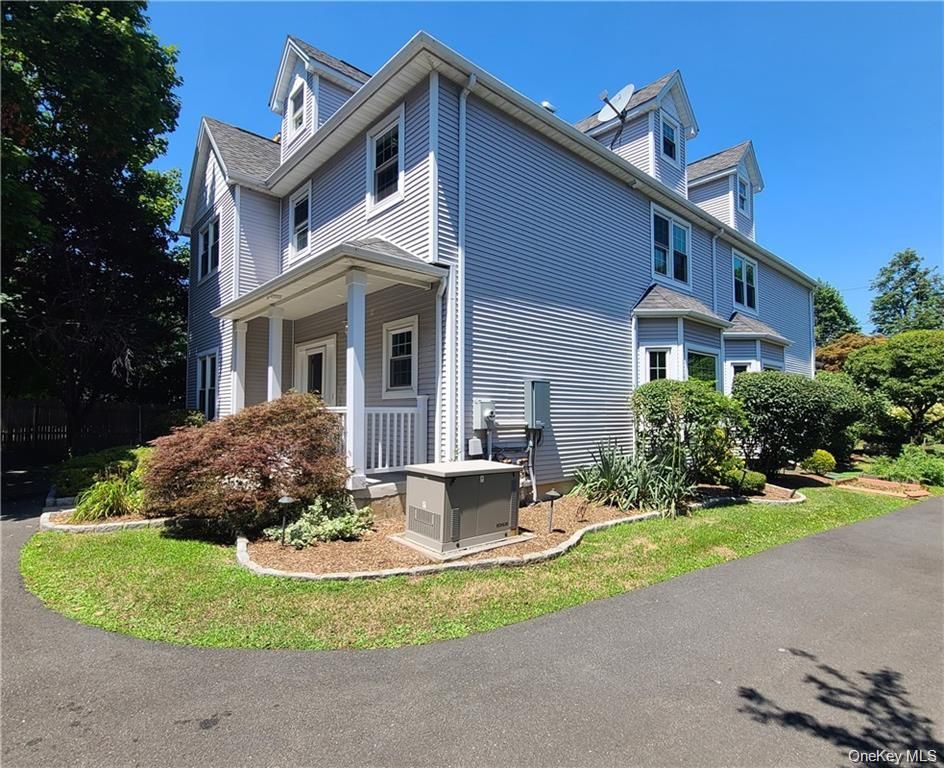 76 Smith Avenue, Nyack, NY 10960 — photo 2