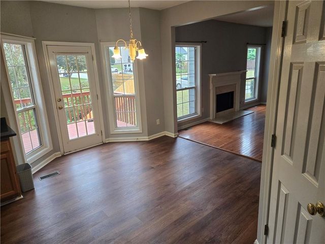 4204 Hunters Green NE Way, Kennesaw, GA 30144