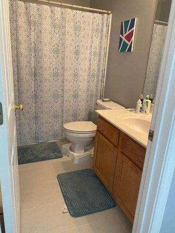 4204 Hunters Green NE Way, Kennesaw, GA 30144