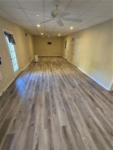 4204 Hunters Green NE Way, Kennesaw, GA 30144