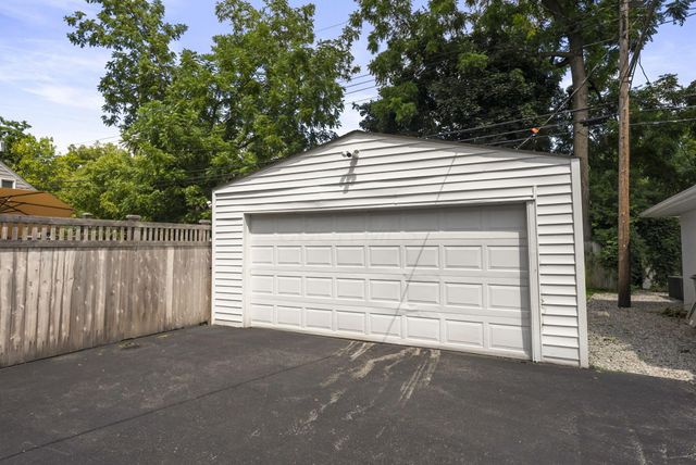 218 S Chesterfield Road, Columbus, OH 43209