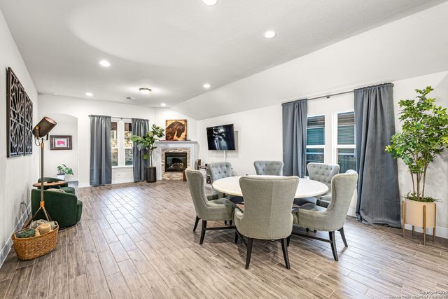 2263 Bluewood, New Braunfels, TX 78132