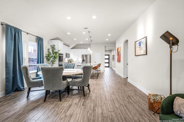 2263 Bluewood, New Braunfels, TX 78132