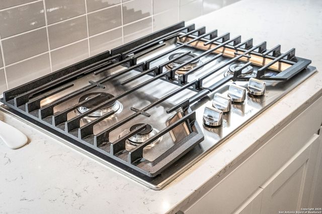 2263 Bluewood, New Braunfels, TX 78132