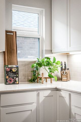 2263 Bluewood, New Braunfels, TX 78132