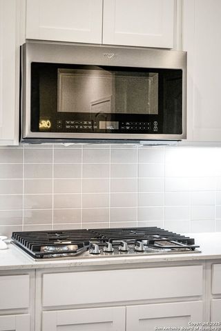 2263 Bluewood, New Braunfels, TX 78132