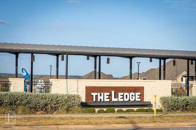 2263 Bluewood, New Braunfels, TX 78132