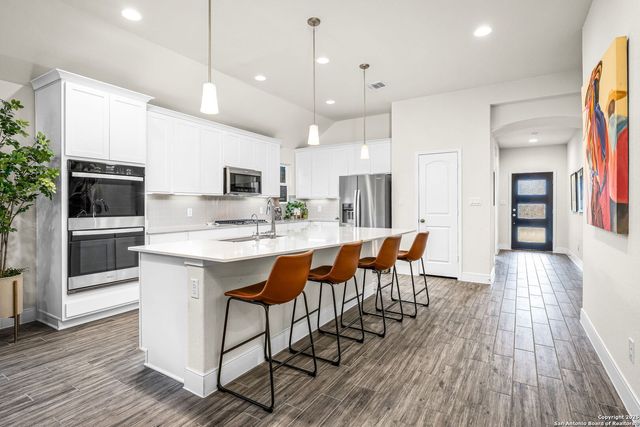 2263 Bluewood, New Braunfels, TX 78132