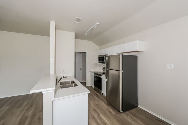 13208 Pine Valley Drive, Dallas, TX 75253