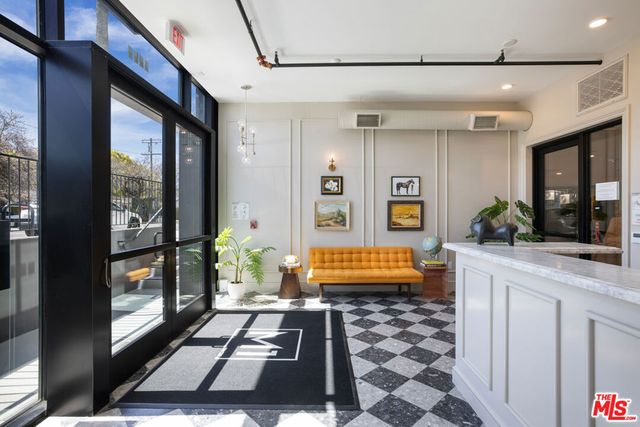 1221 Myra Avenue 423, Los Angeles, CA 90029