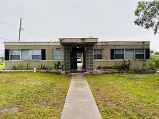 650 AVENUE C SW A, Winter Haven, FL 33880