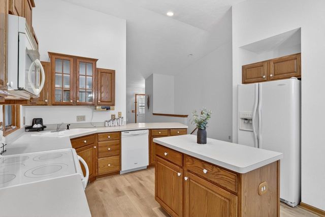 1222 Arthur Drive, Milton, WI 53563