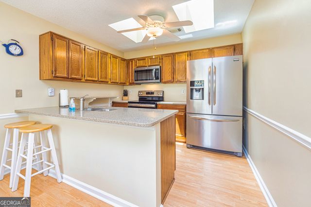180 Woodgate Drive, Fayetteville, GA 30214