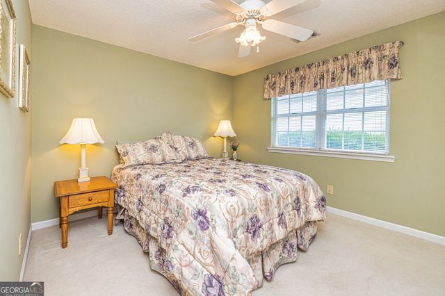 180 Woodgate Drive, Fayetteville, GA 30214