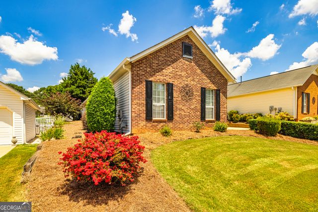 180 Woodgate Drive, Fayetteville, GA 30214
