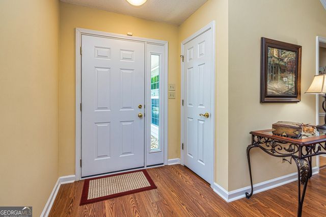 180 Woodgate Drive, Fayetteville, GA 30214