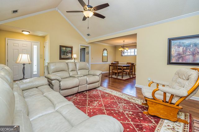 180 Woodgate Drive, Fayetteville, GA 30214