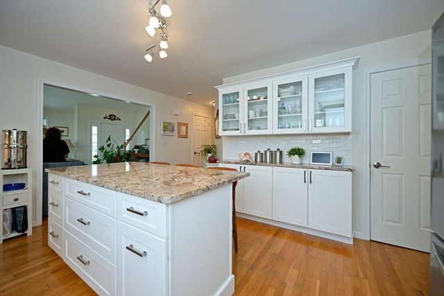 29 Augusta Way, Dover, NH 03820