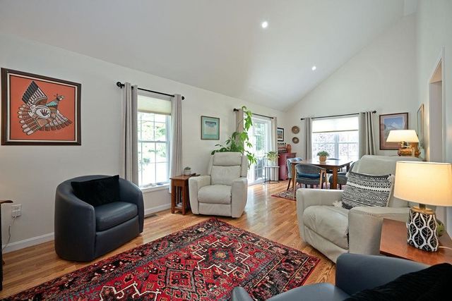 29 Augusta Way, Dover, NH 03820