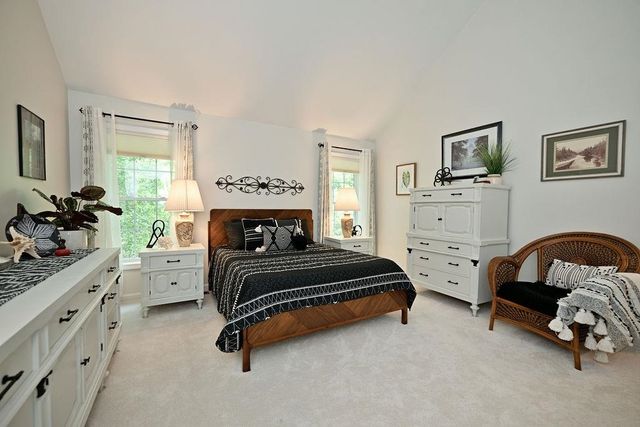 29 Augusta Way, Dover, NH 03820