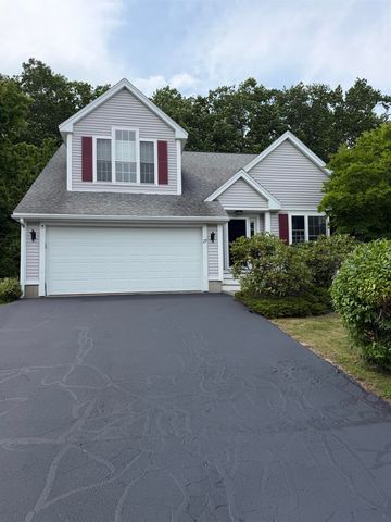 29 Augusta Way, Dover, NH 03820