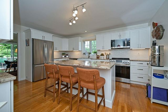 29 Augusta Way, Dover, NH 03820