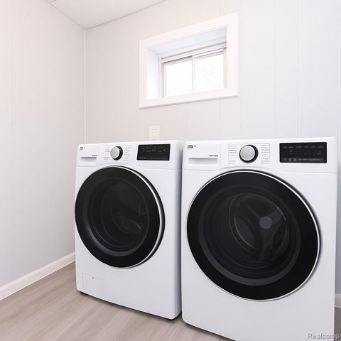 31732 Alvin Street, Garden City, MI 48135