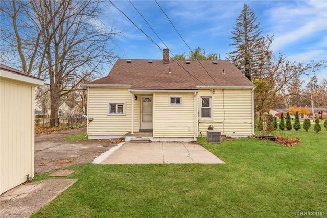 31732 Alvin Street, Garden City, MI 48135