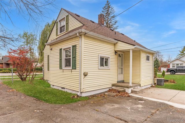 31732 Alvin Street, Garden City, MI 48135