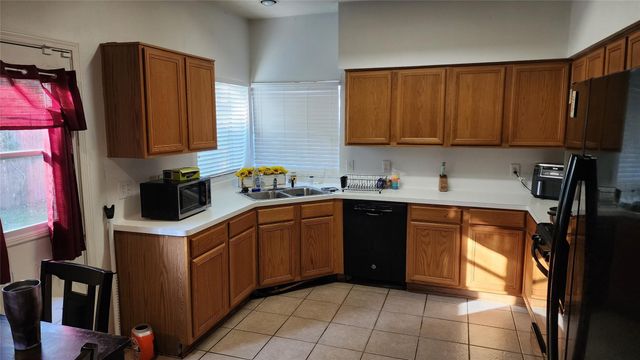 5819 Forest Trails Drive, Houston, TX 77084