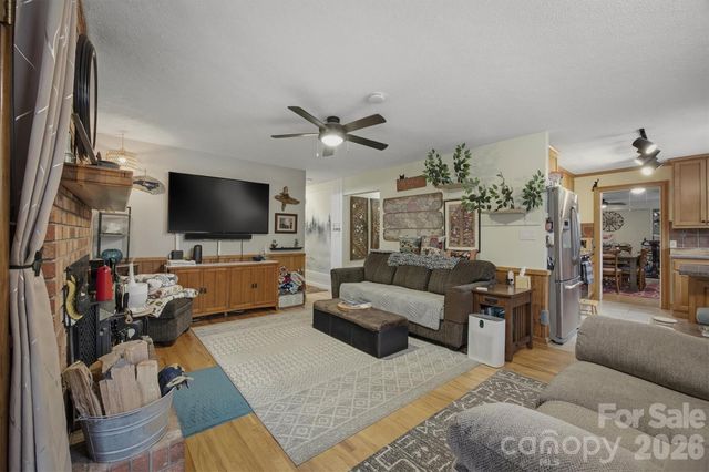 4157 Beck Road, Morganton, NC 28655