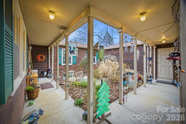 4157 Beck Road, Morganton, NC 28655