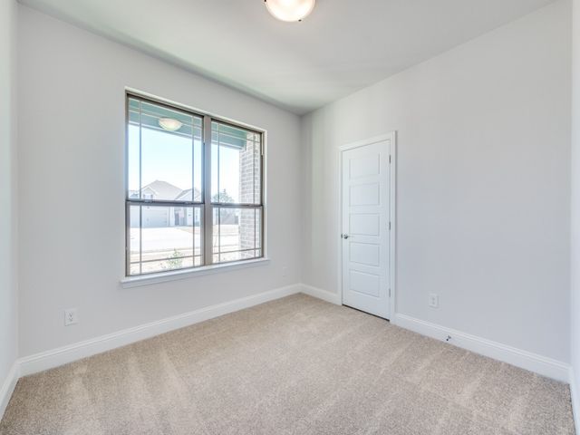 7013 Lilly Lane, Sanger, TX 76266
