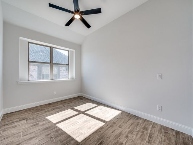 7013 Lilly Lane, Sanger, TX 76266