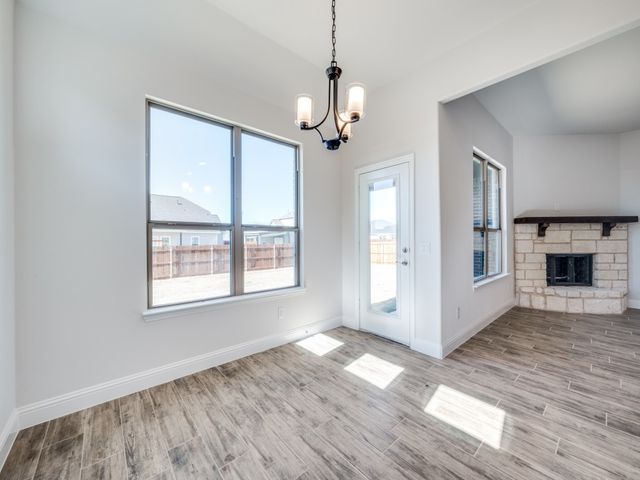 7013 Lilly Lane, Sanger, TX 76266