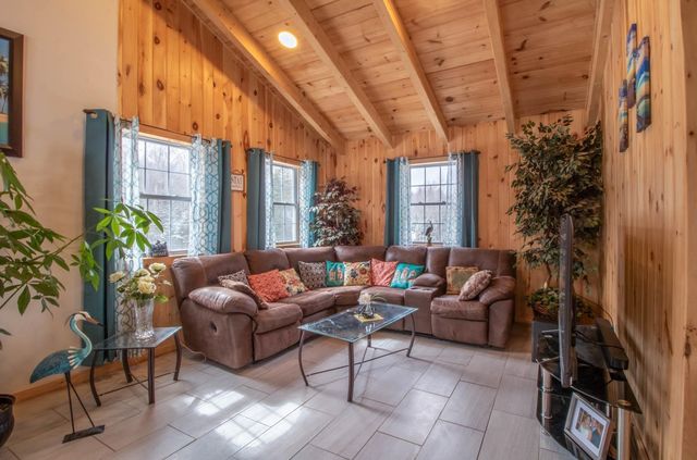 656 Leo's Lane, Norton, VT 05907