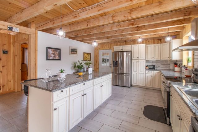 656 Leo's Lane, Norton, VT 05907