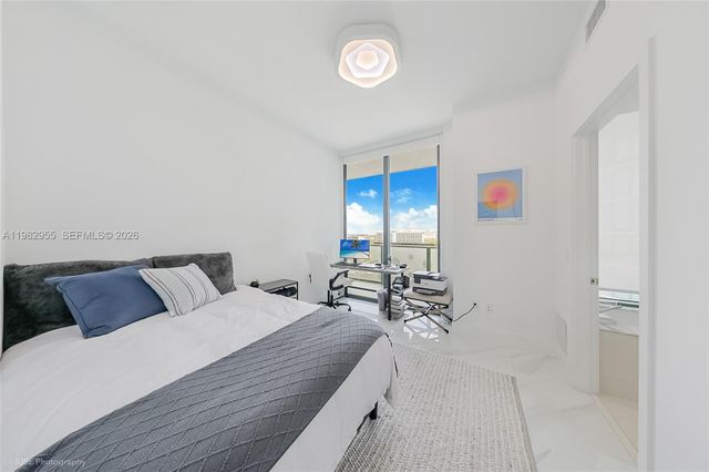 480 NE 31st St 1007, Miami, FL 33137