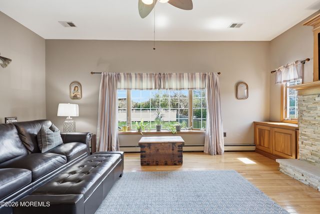 19 Brighton Avenue, Red Bank, NJ 07701