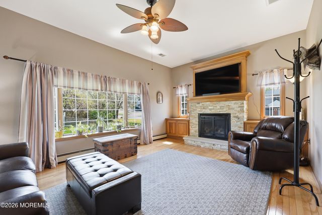 19 Brighton Avenue, Red Bank, NJ 07701