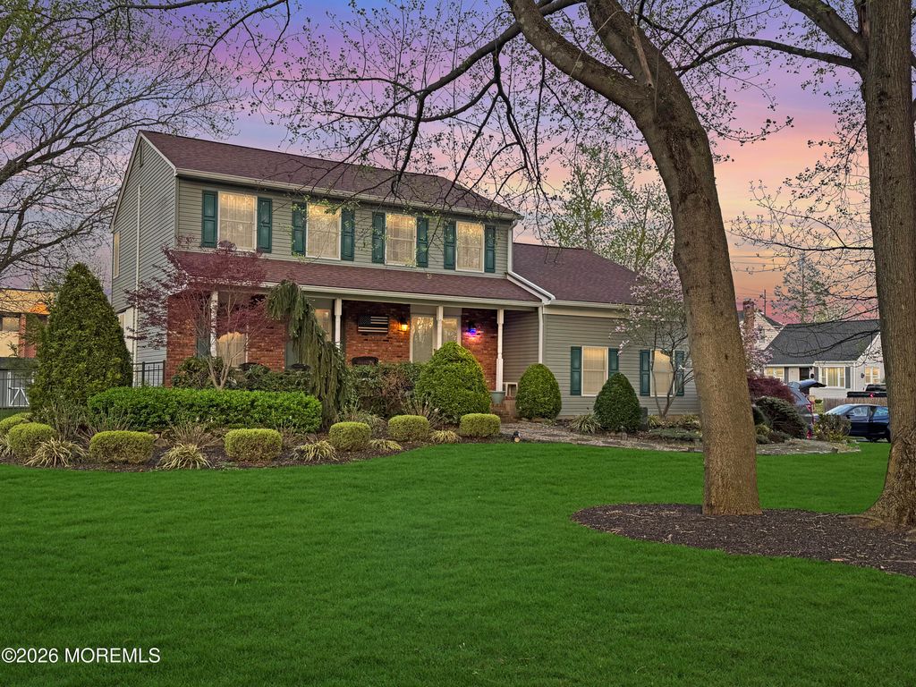 19 Brighton Avenue, Red Bank, NJ 07701