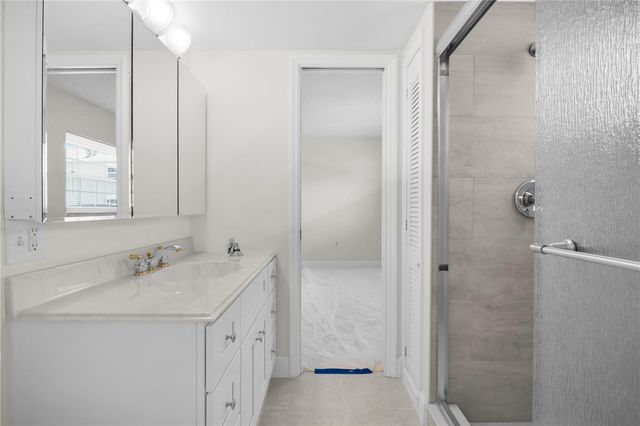 8820 BAY POINTE DRIVE 102, Tampa, FL 33615