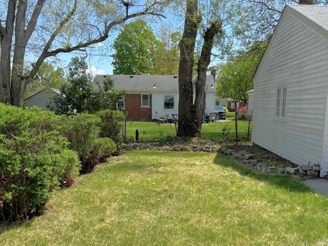 9928 Roseland Street, Livonia City, MI 48150