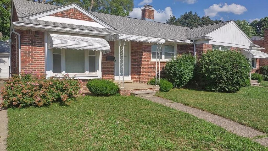 9928 Roseland Street, Livonia City, MI 48150